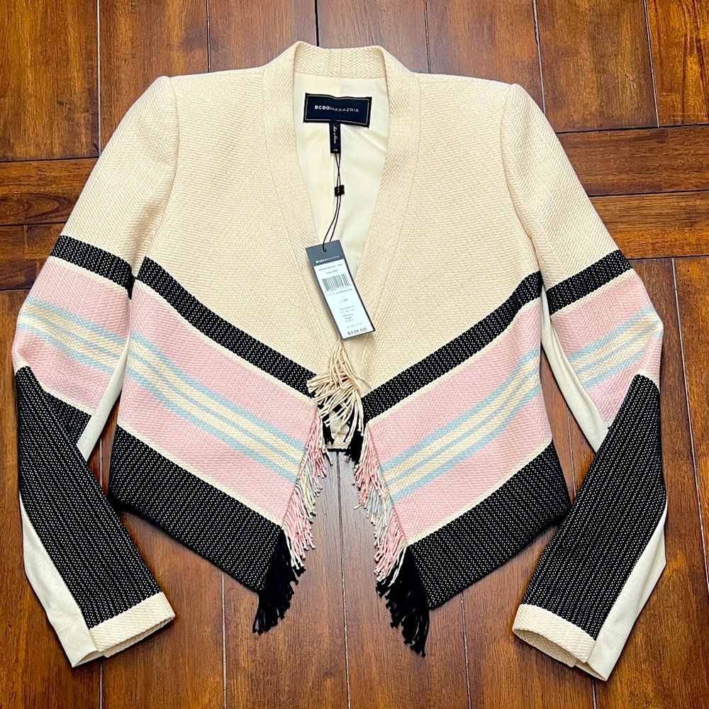 ❤️BCBGMaxAzria Walker jacket with fringe detail
